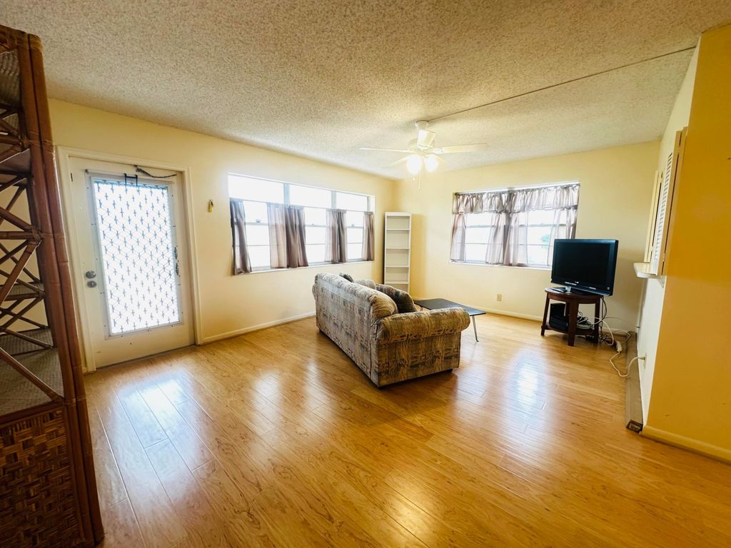 Photo of 269 Farnham L, Deerfield Beach, FL 33442 (MLS # B26029389)