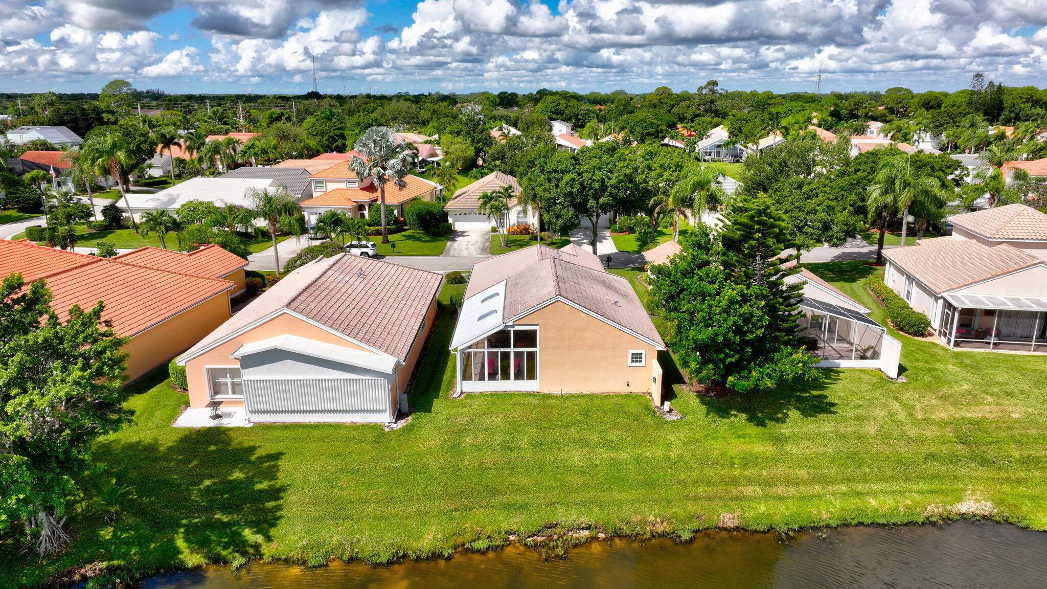 CHARTER CLUB AT MARTIN DO - Residential