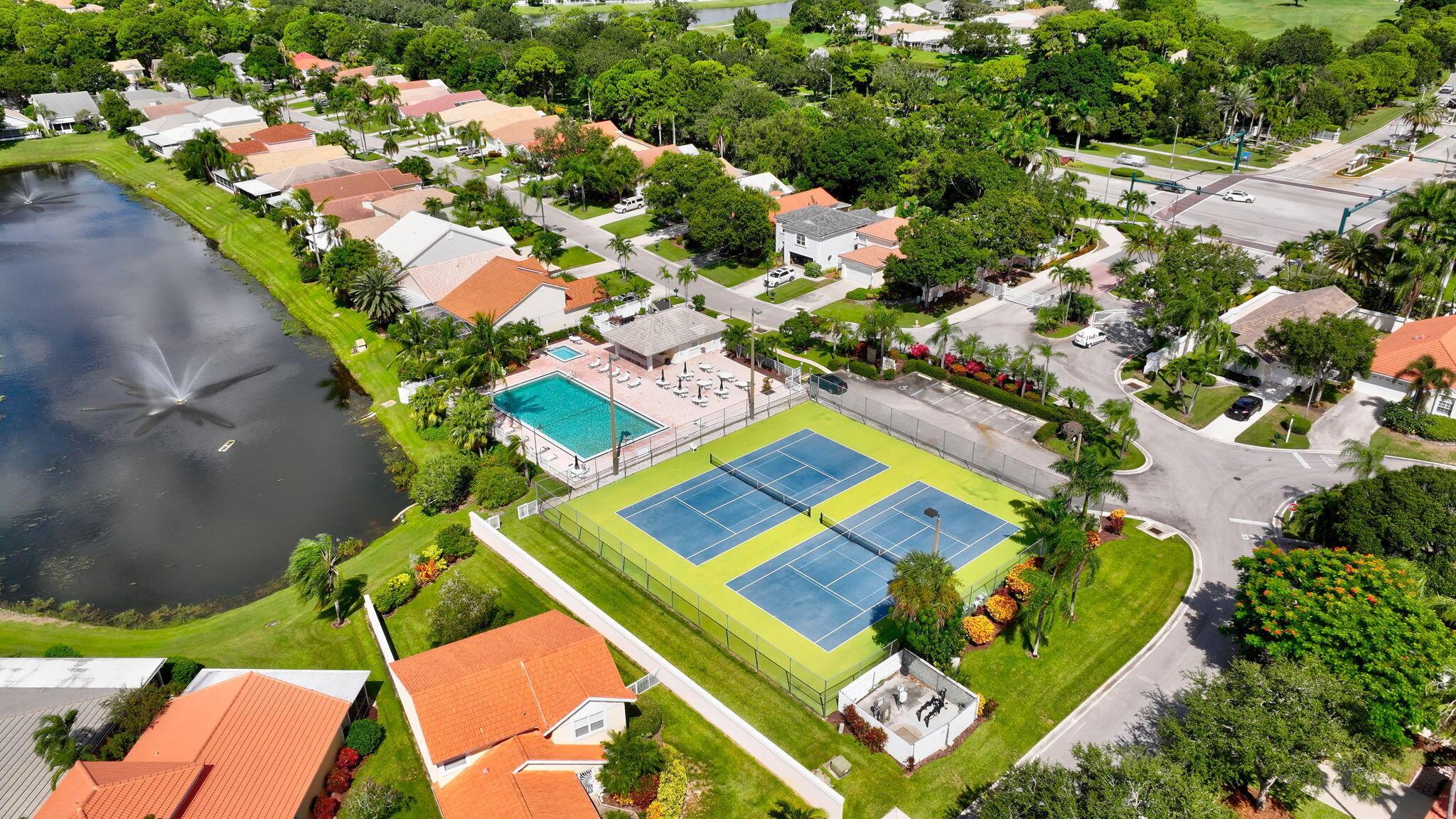 CHARTER CLUB AT MARTIN DO - Residential