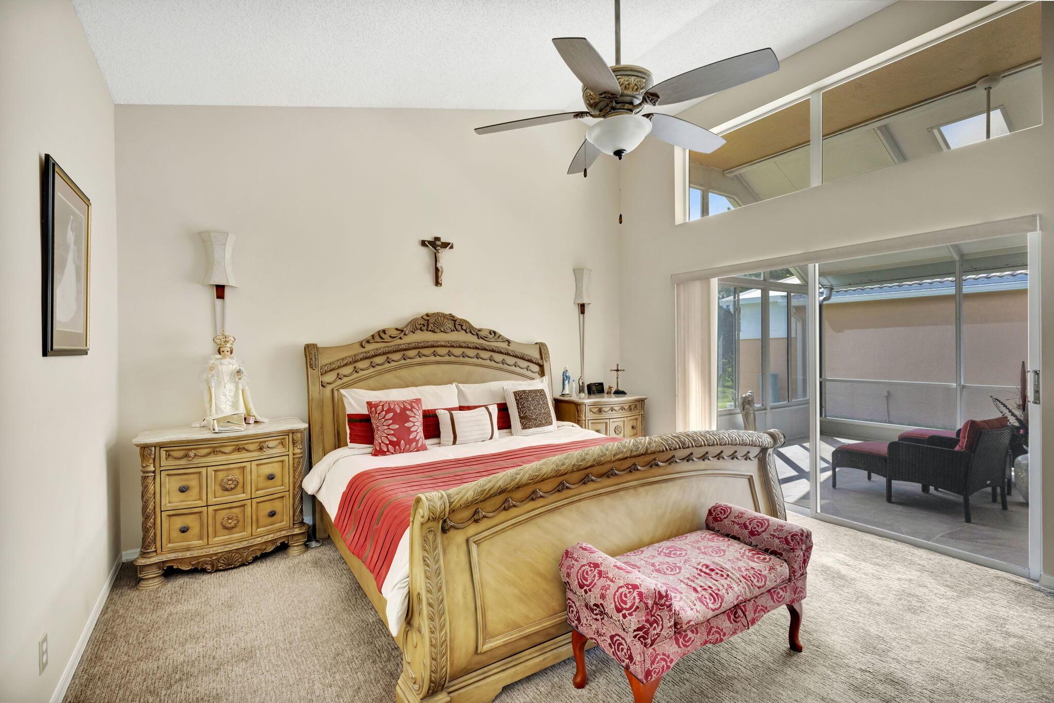 CHARTER CLUB AT MARTIN DO - Residential