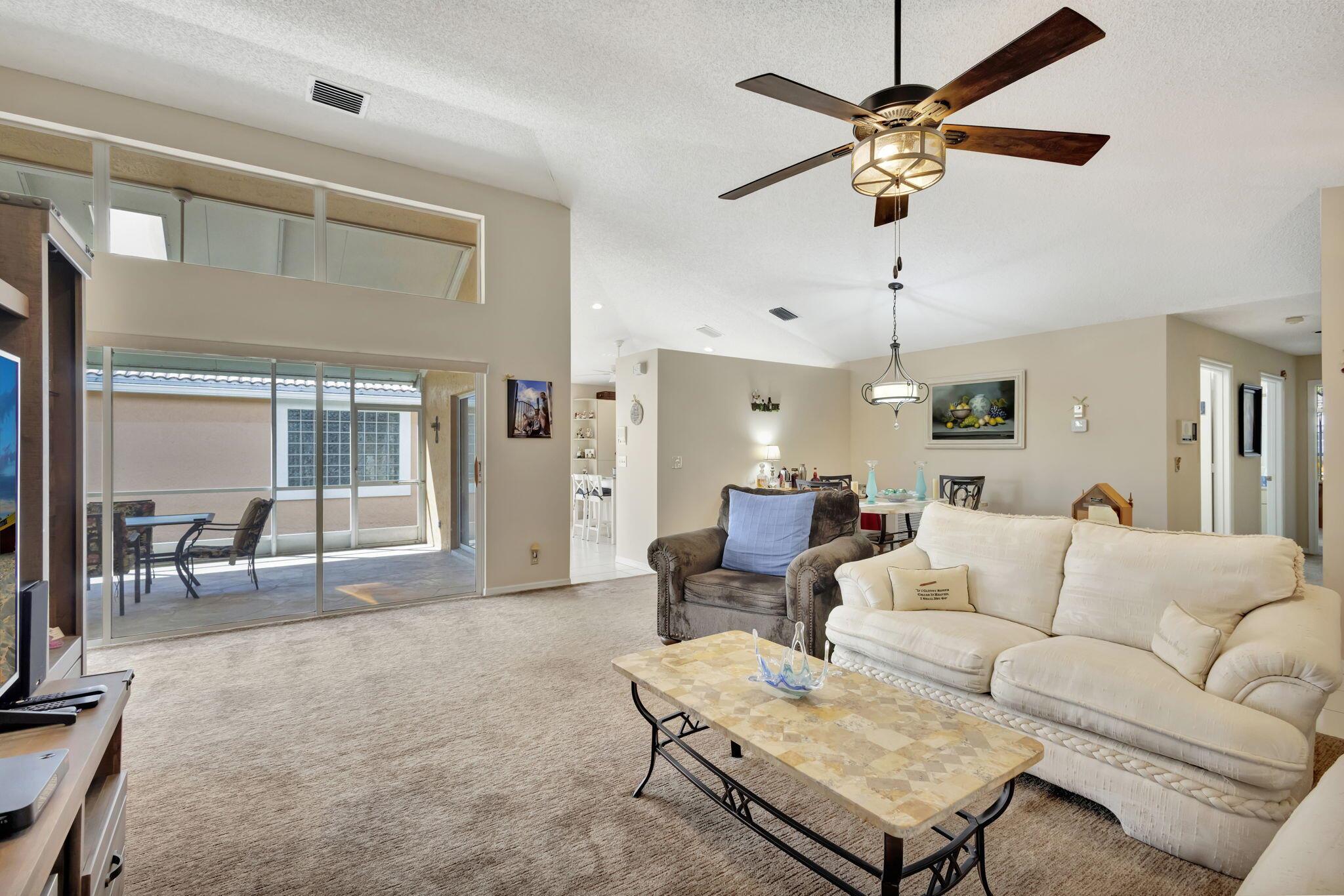 CHARTER CLUB AT MARTIN DO - Residential