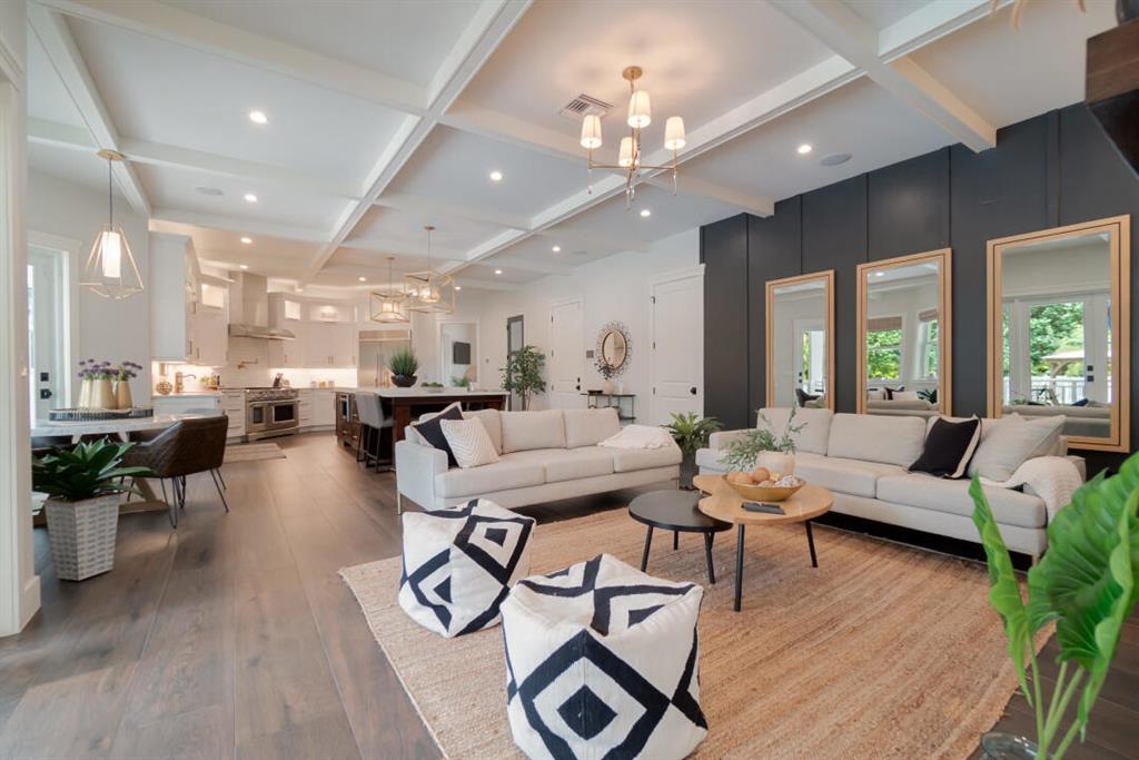 PADDOCK PARK 1 OF WELLING - Residential