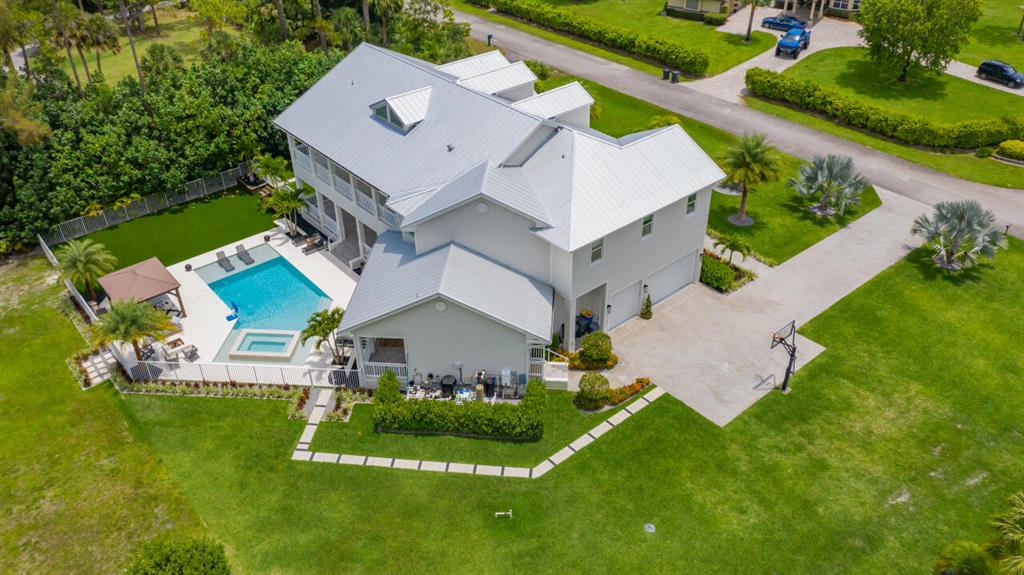 PADDOCK PARK 1 OF WELLING - Residential