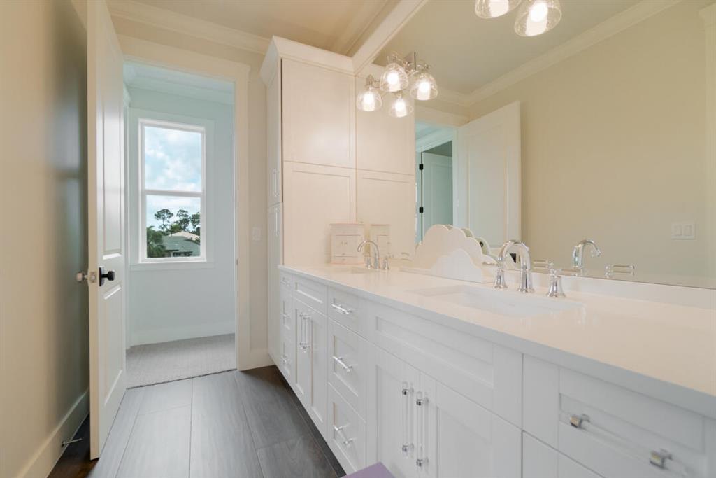 PADDOCK PARK 1 OF WELLING - Residential