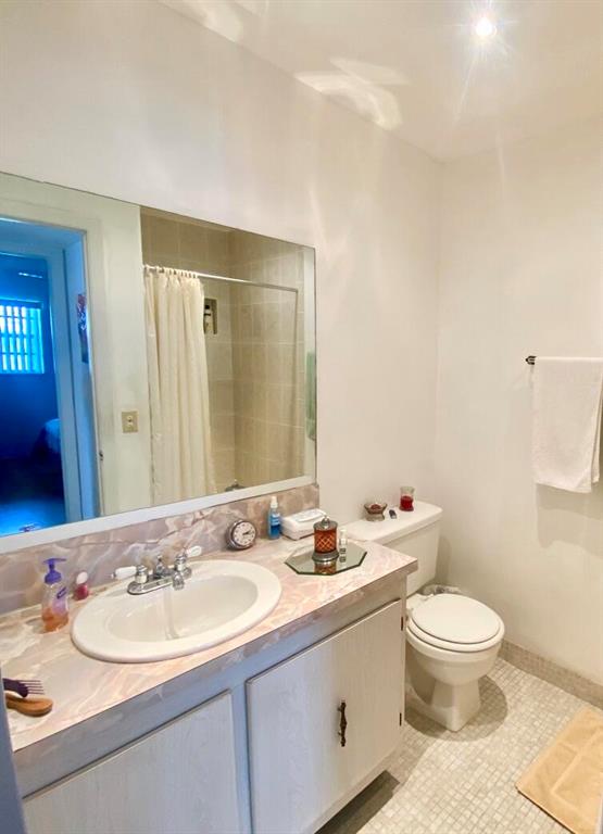 KINGS POINT - Residential Lease