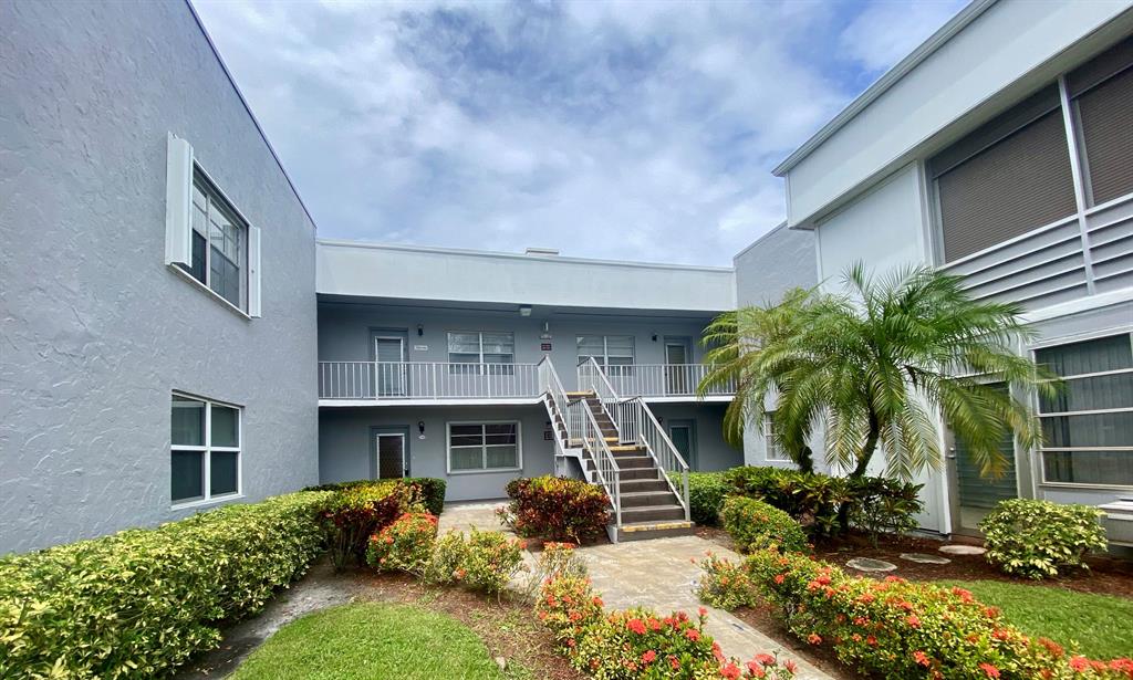 KINGS POINT - Residential Lease