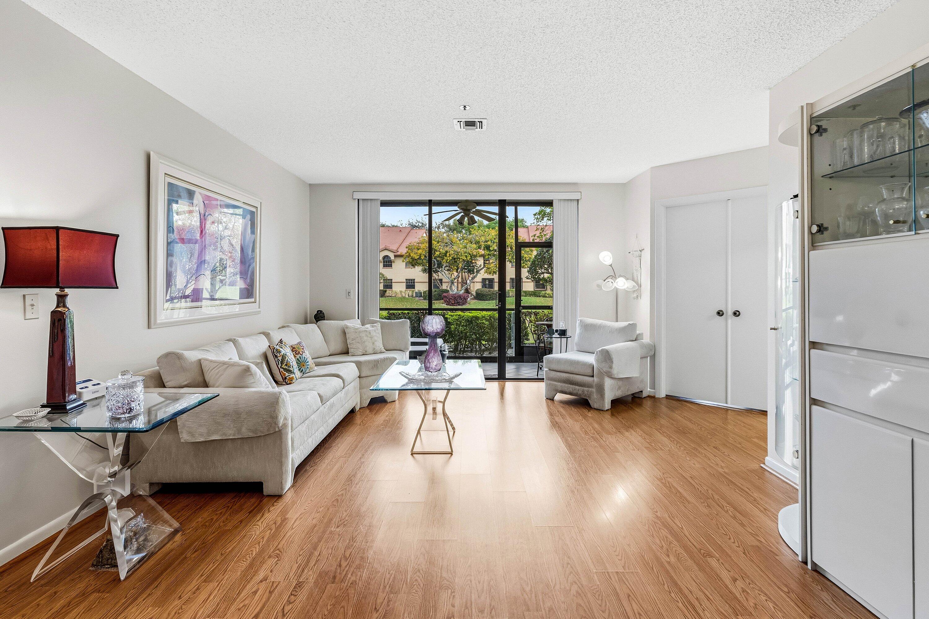 Platina/EXCELLENTE VILLAGE - Residential