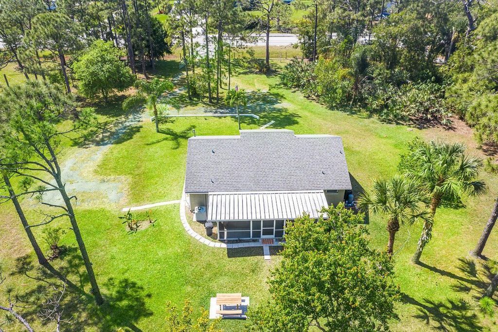 Photo of 16676 130th Avenue N, Jupiter, FL 33478 (MLS # B26032667)
