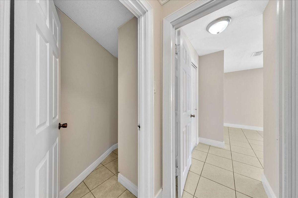 Oriole-Margate Sec 4 78-2 - Residential