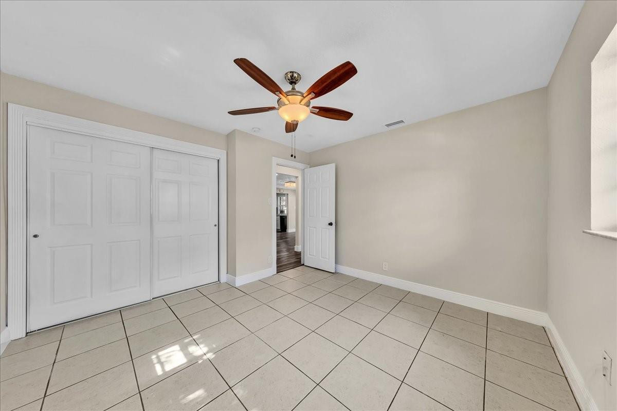 Oriole-Margate Sec 4 78-2 - Residential