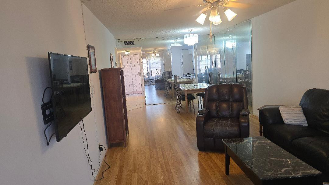 Holiday Springs - Residential