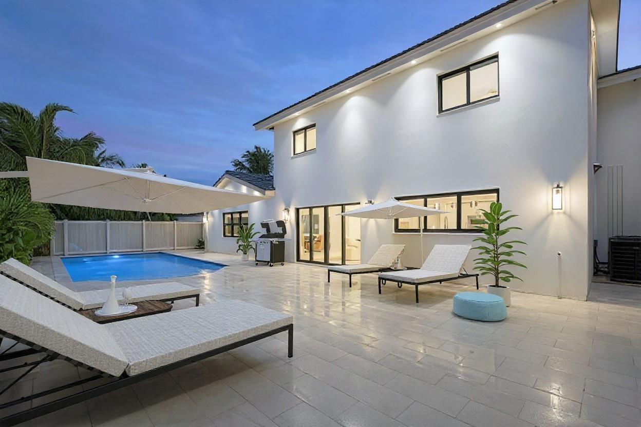 BERMUDA-RIVIERA SUB OF GALT - Residential