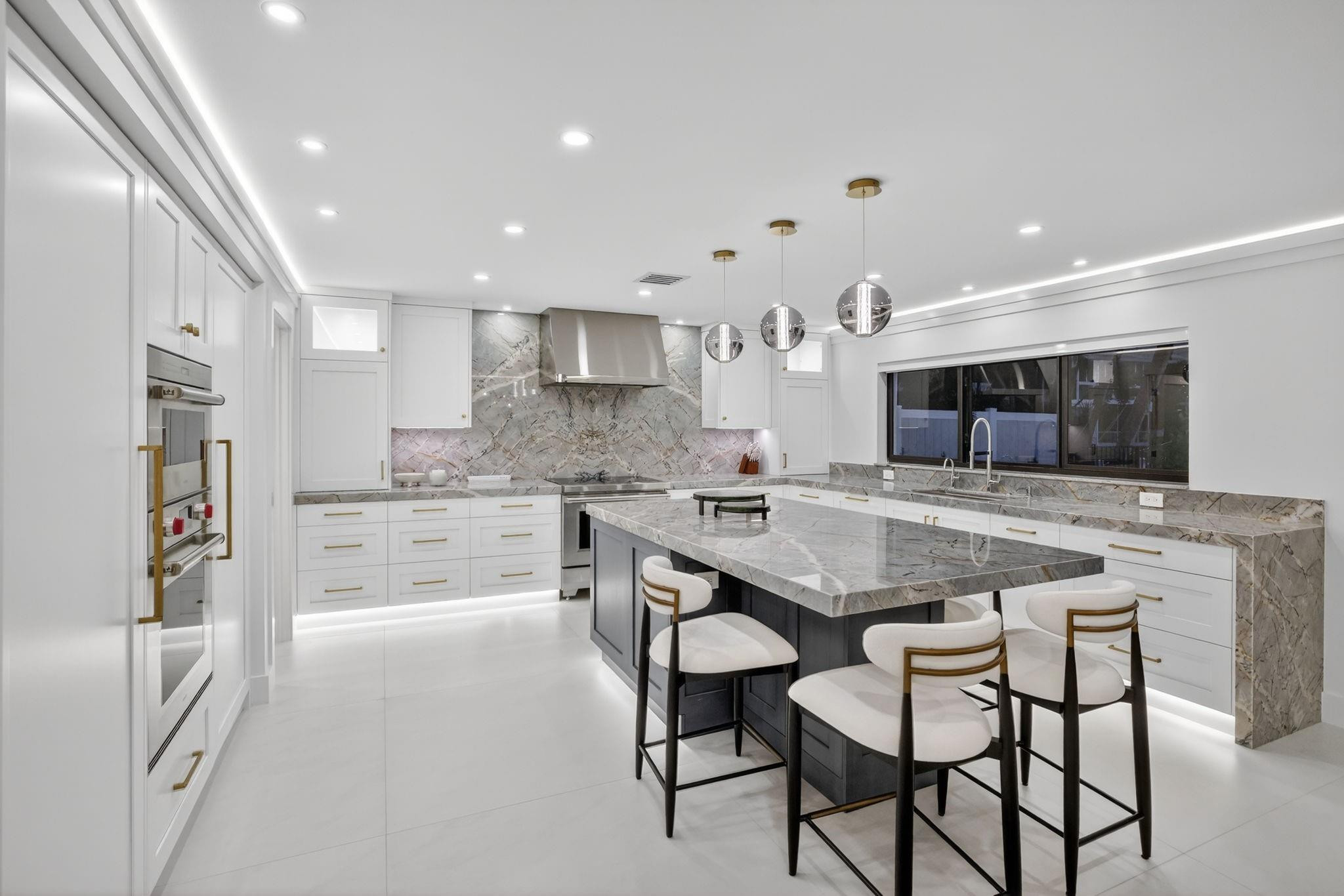 BERMUDA-RIVIERA SUB OF GALT - Residential