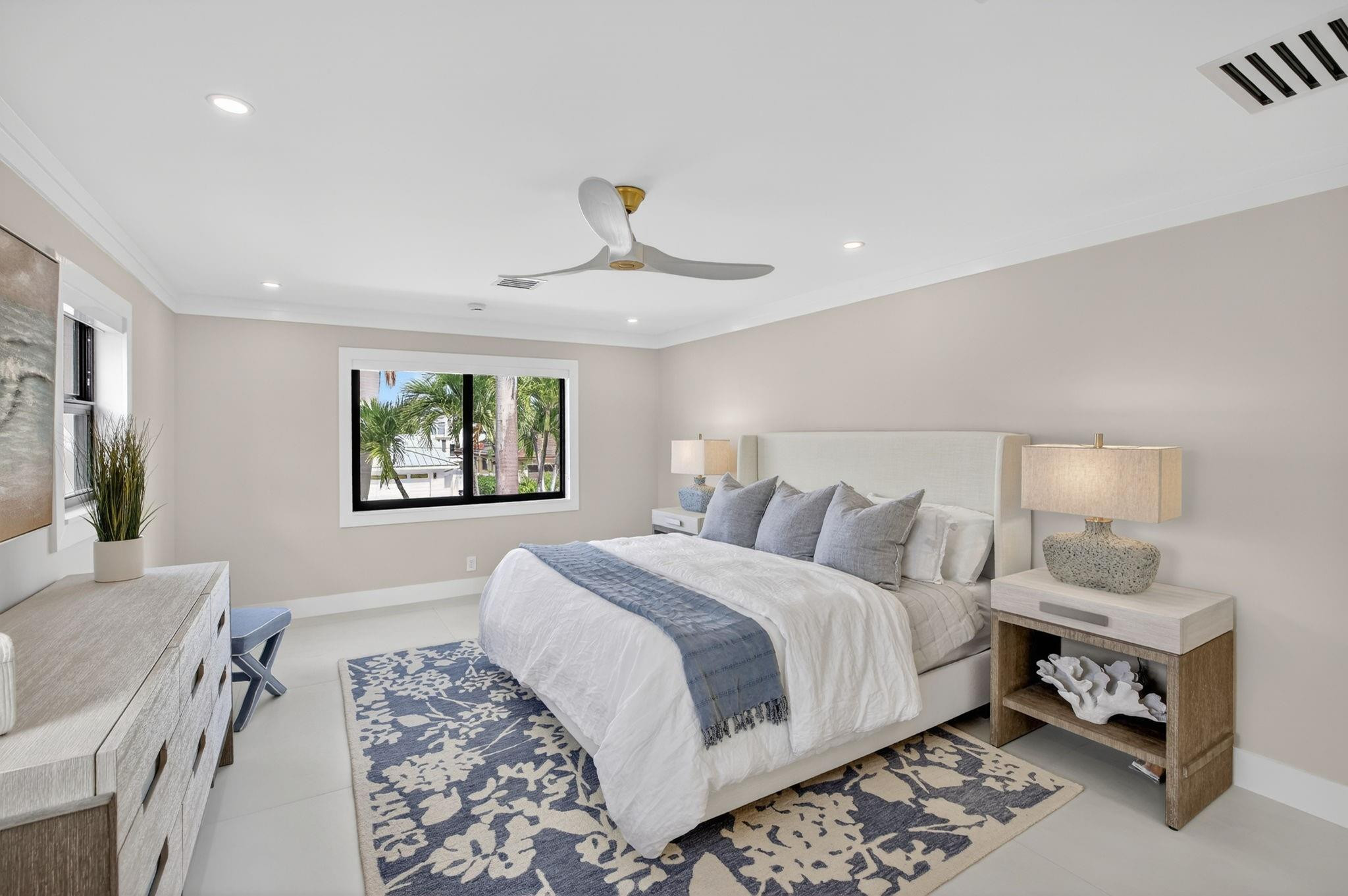 BERMUDA-RIVIERA SUB OF GALT - Residential