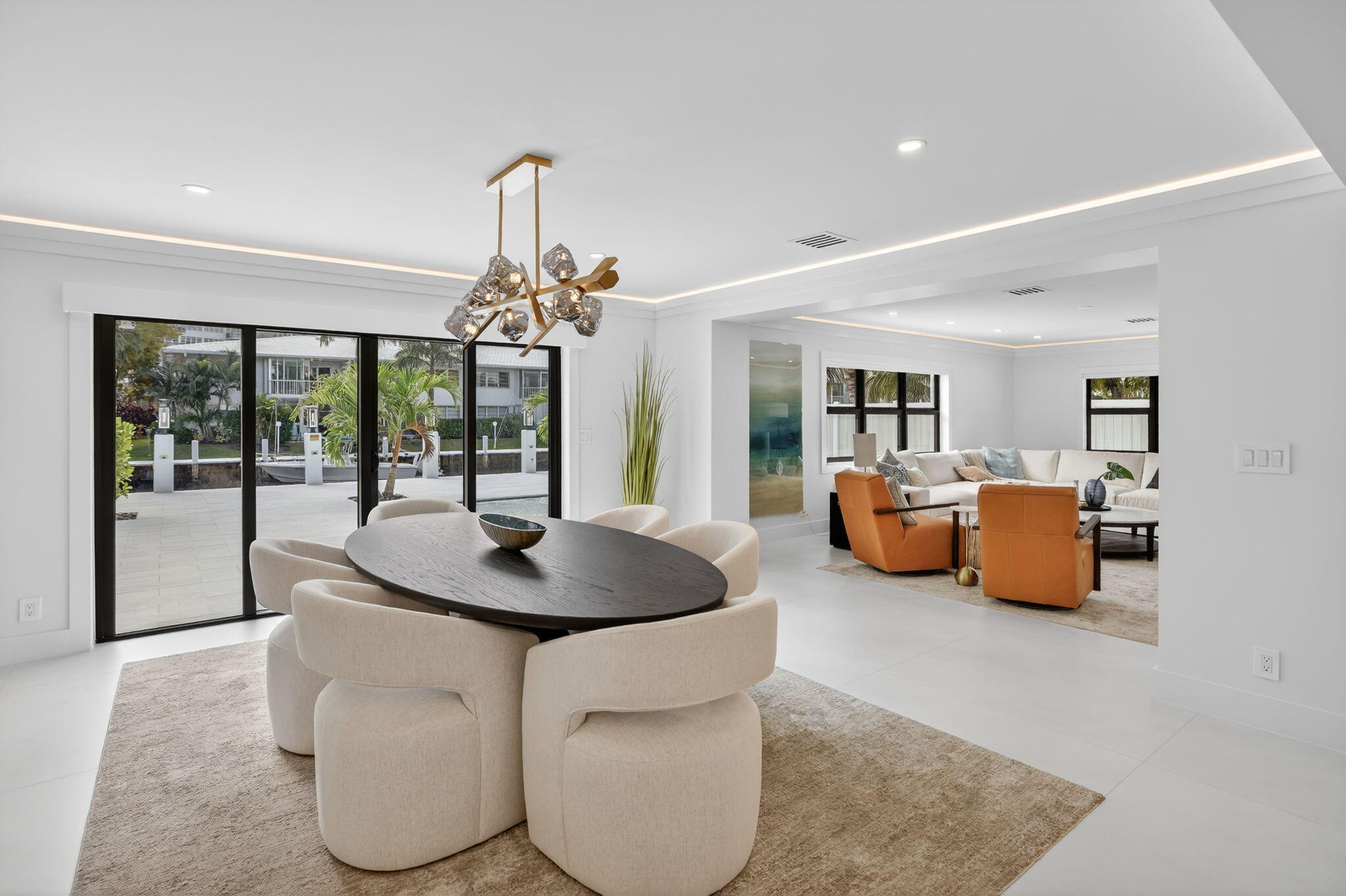BERMUDA-RIVIERA SUB OF GALT - Residential
