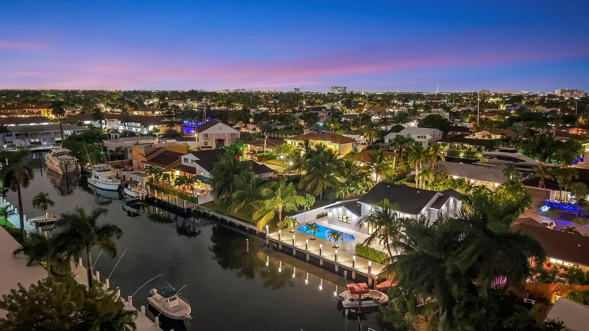 BERMUDA-RIVIERA SUB OF GALT - Residential