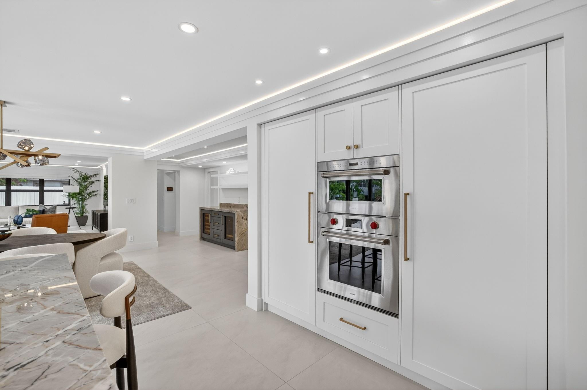 BERMUDA-RIVIERA SUB OF GALT - Residential