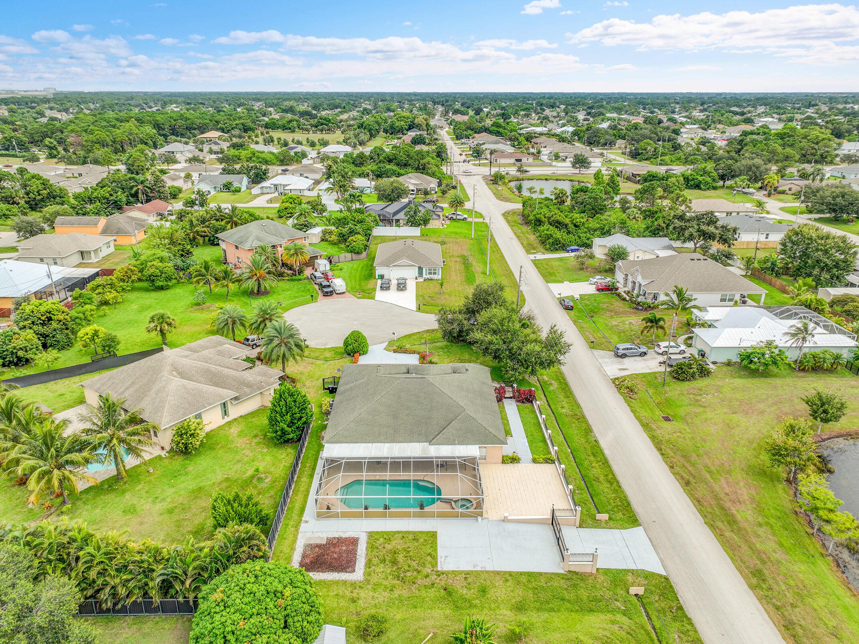 PORT ST LUCIE SECTION 33 - Residential