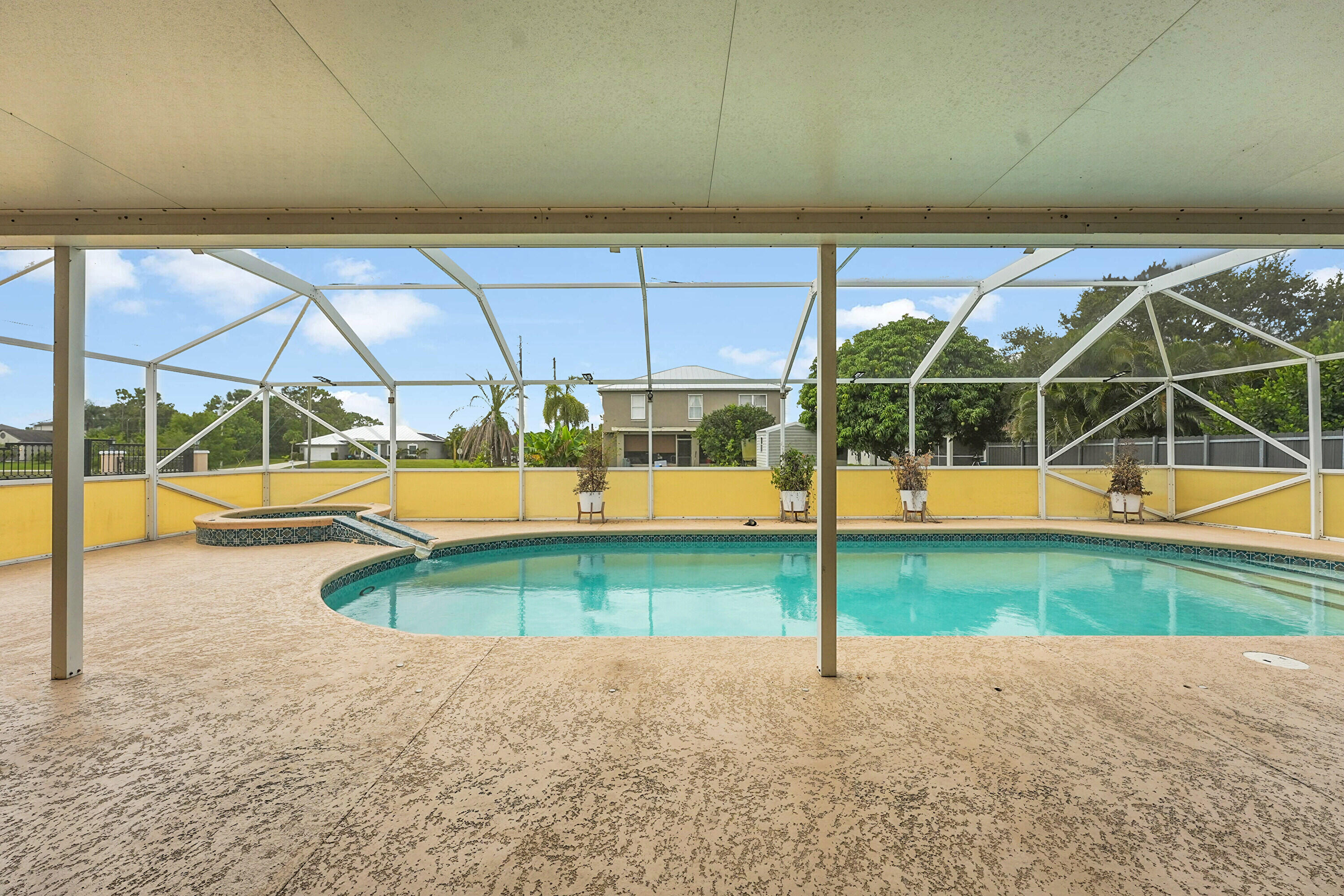 PORT ST LUCIE SECTION 33 - Residential