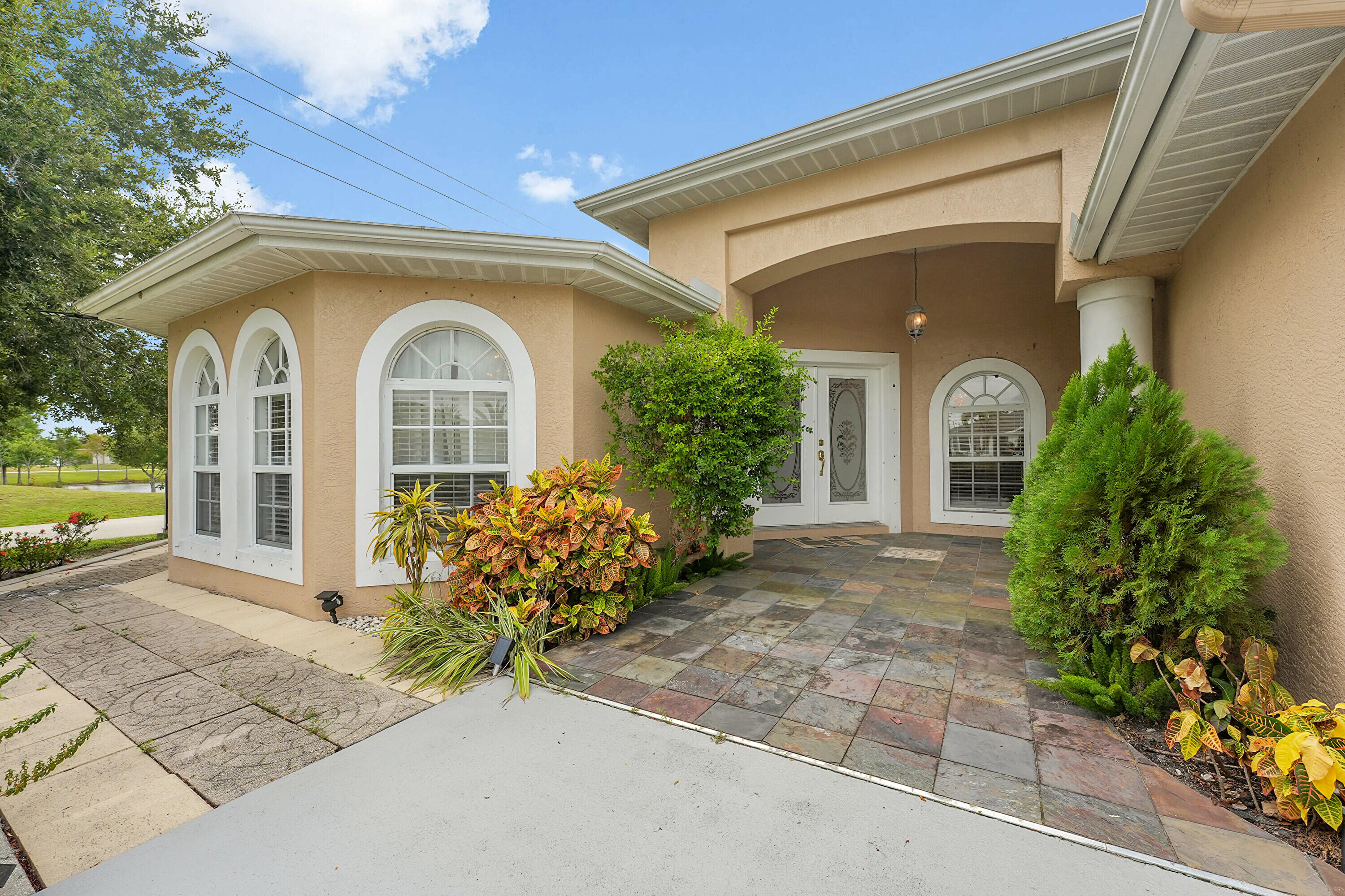 PORT ST LUCIE SECTION 33 - Residential