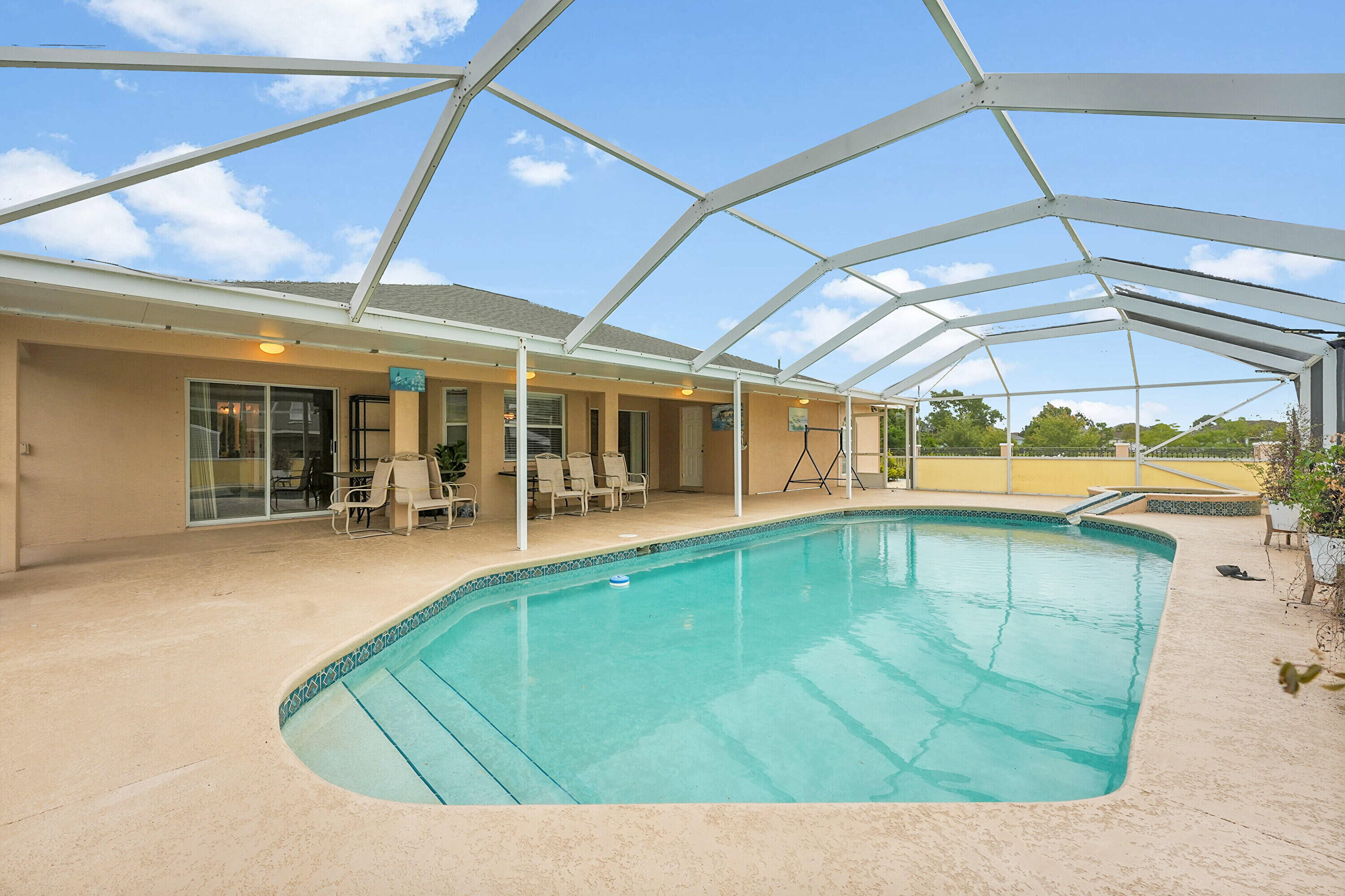 PORT ST LUCIE SECTION 33 - Residential