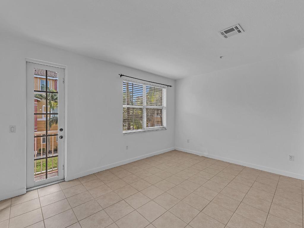 SHOMA TOWNHOMES AT ROYAL PALM BEACH CONDOMINIUM - Residential