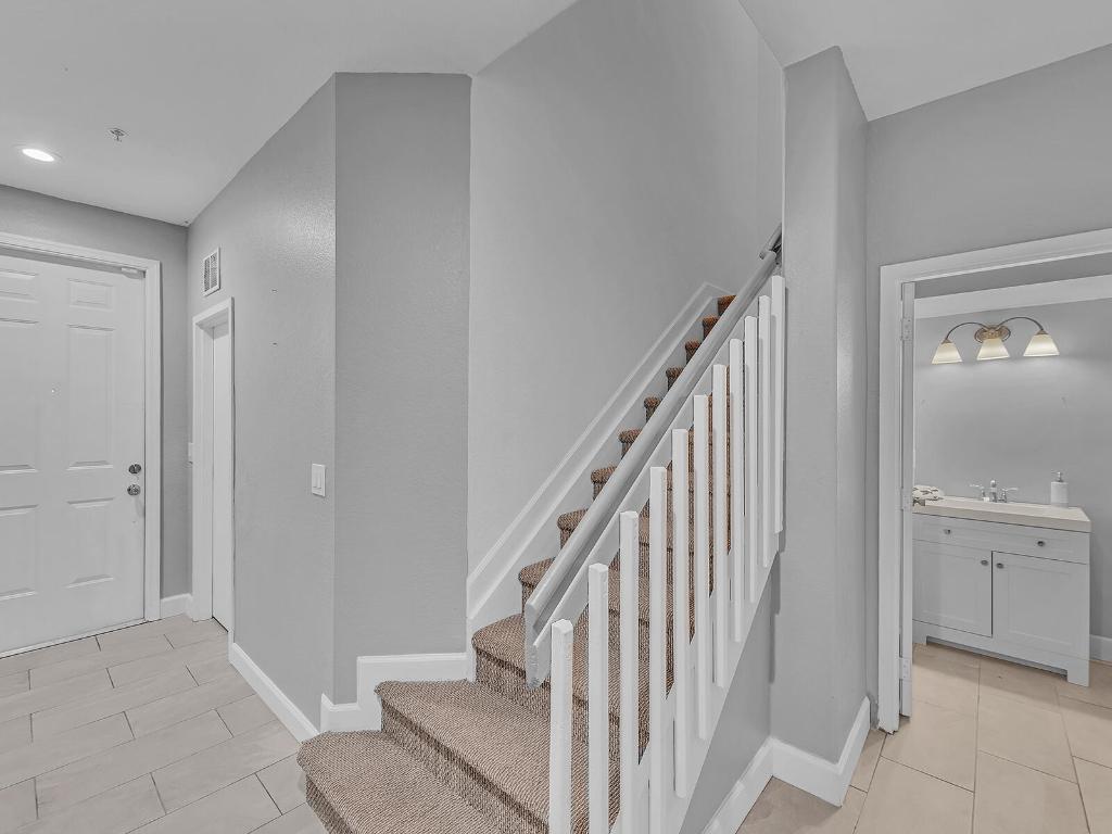 SHOMA TOWNHOMES AT ROYAL PALM BEACH CONDOMINIUM - Residential