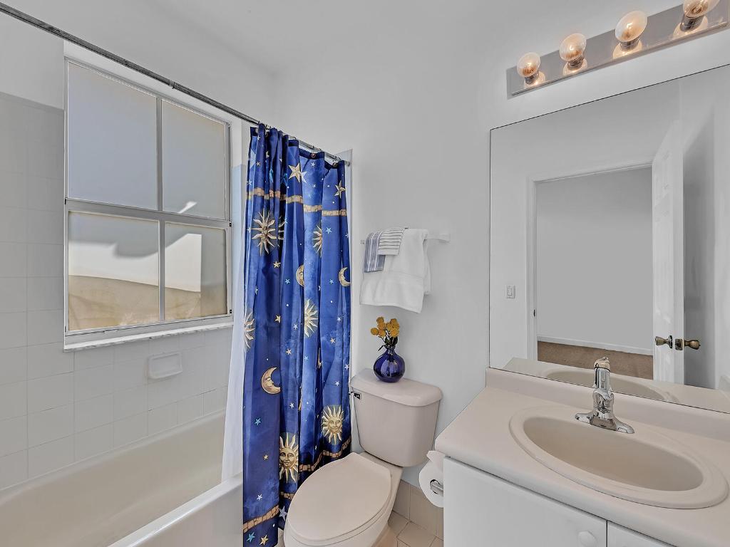 SHOMA TOWNHOMES AT ROYAL PALM BEACH CONDOMINIUM - Residential