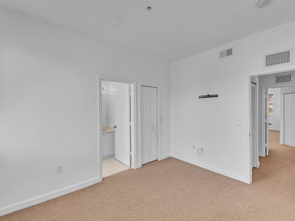 SHOMA TOWNHOMES AT ROYAL PALM BEACH CONDOMINIUM - Residential