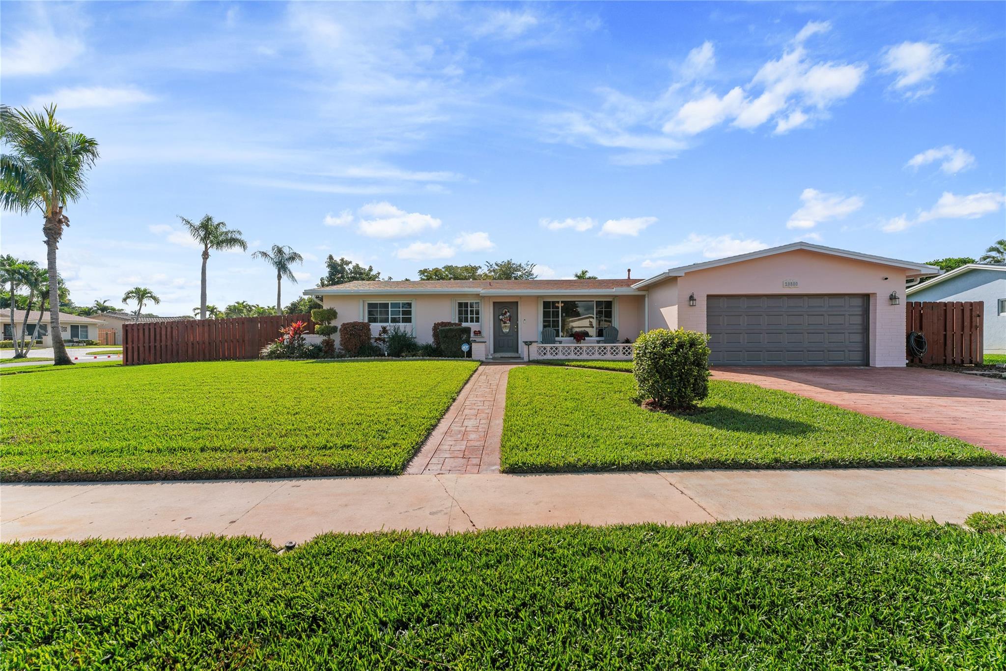 10800 NW 18th St