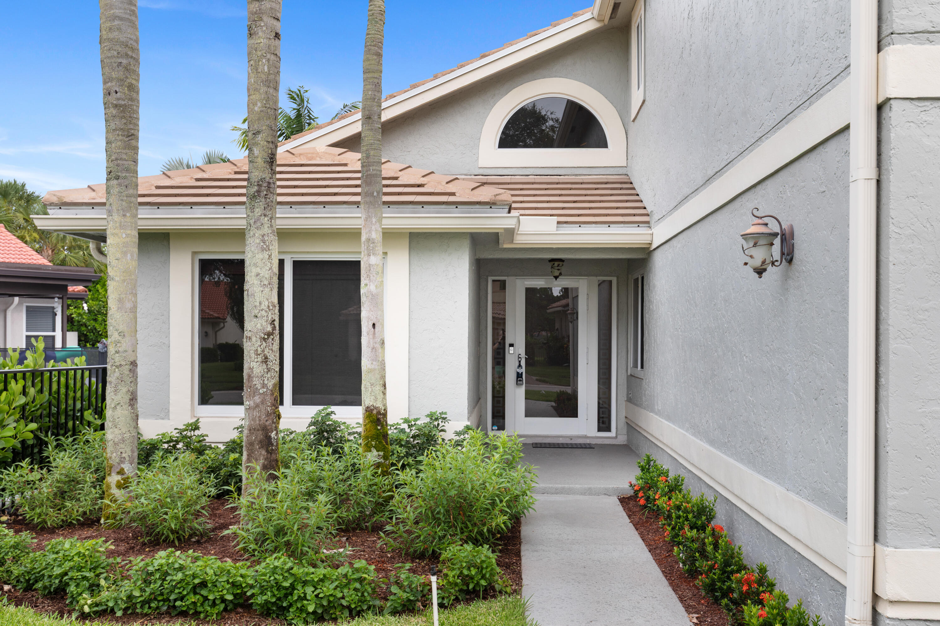 10654 Santa Laguna Drive