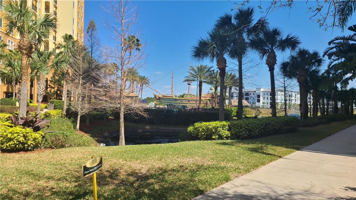 LAKE BUENA VISTA RESIDENC - Residential