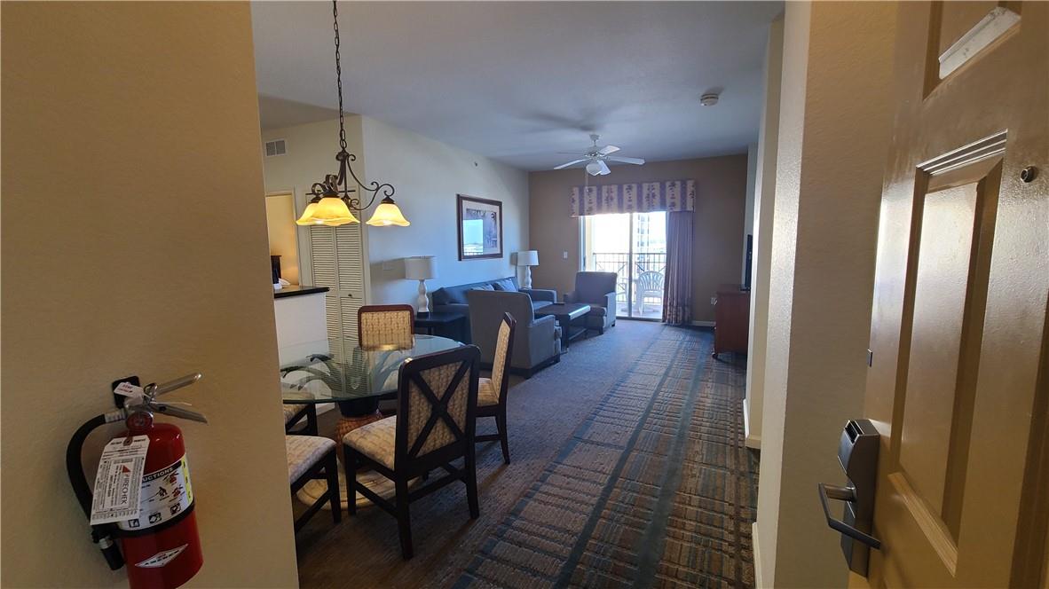 LAKE BUENA VISTA RESIDENC - Residential