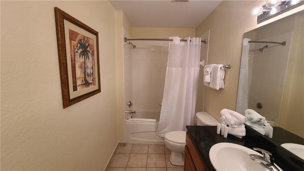 LAKE BUENA VISTA RESIDENC - Residential