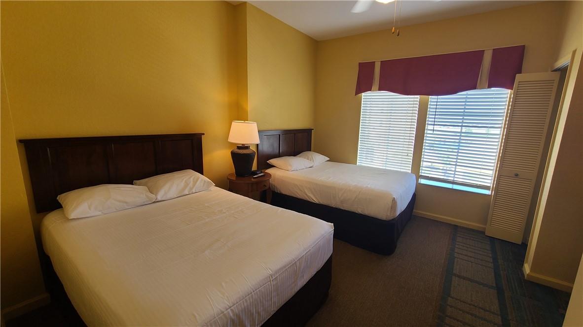 LAKE BUENA VISTA RESIDENC - Residential