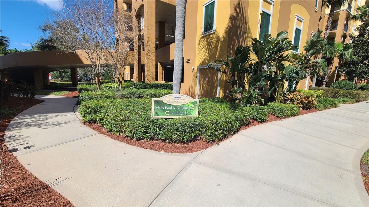 LAKE BUENA VISTA RESIDENC - Residential