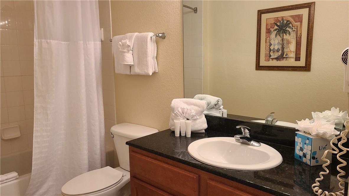 LAKE BUENA VISTA RESIDENC - Residential