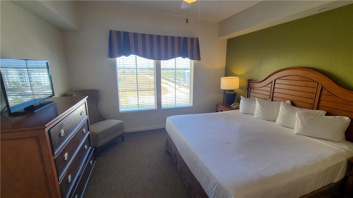 LAKE BUENA VISTA RESIDENC - Residential