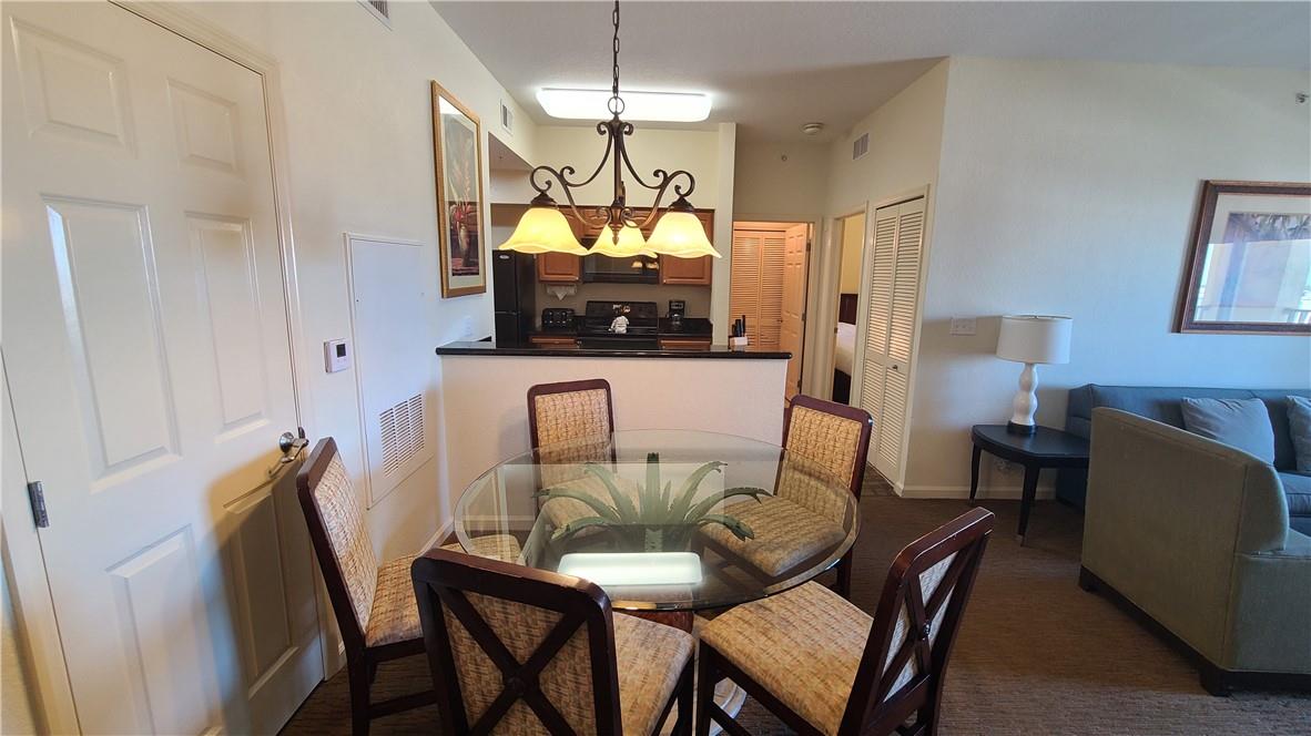LAKE BUENA VISTA RESIDENC - Residential