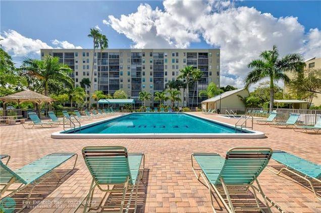 Palm Aire Country Club 60 - Residential