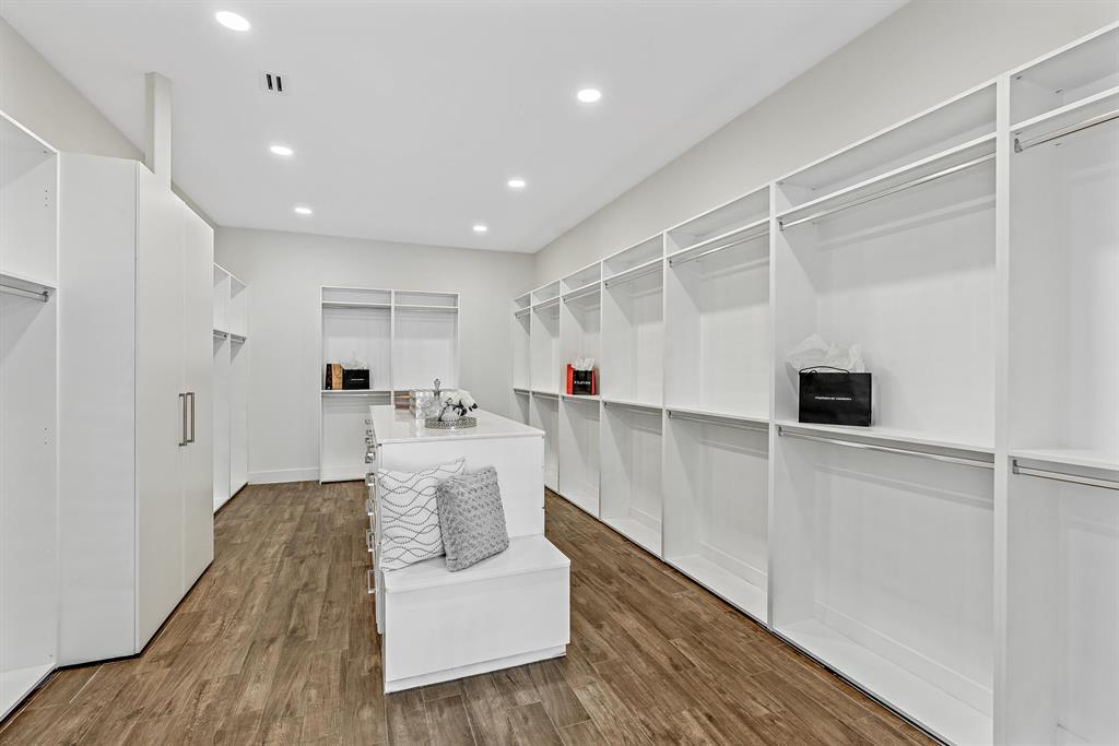 Ibis Golf and Country Clu - Residential