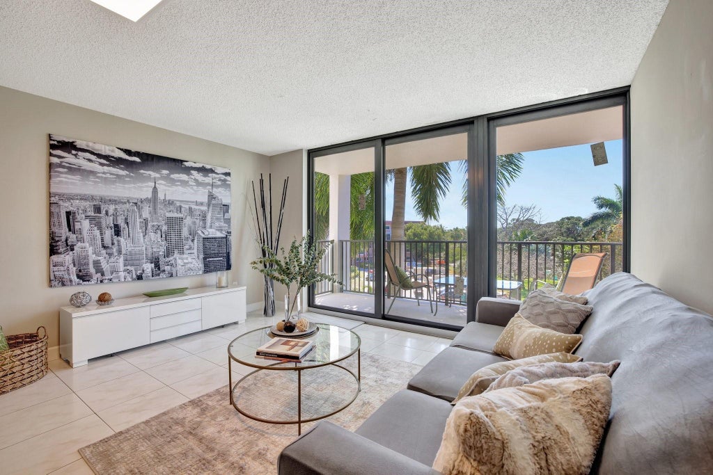 Photo of 1101 RIVER REACH Drive #415, Fort Lauderdale, FL 33315 (MLS # B26053339)