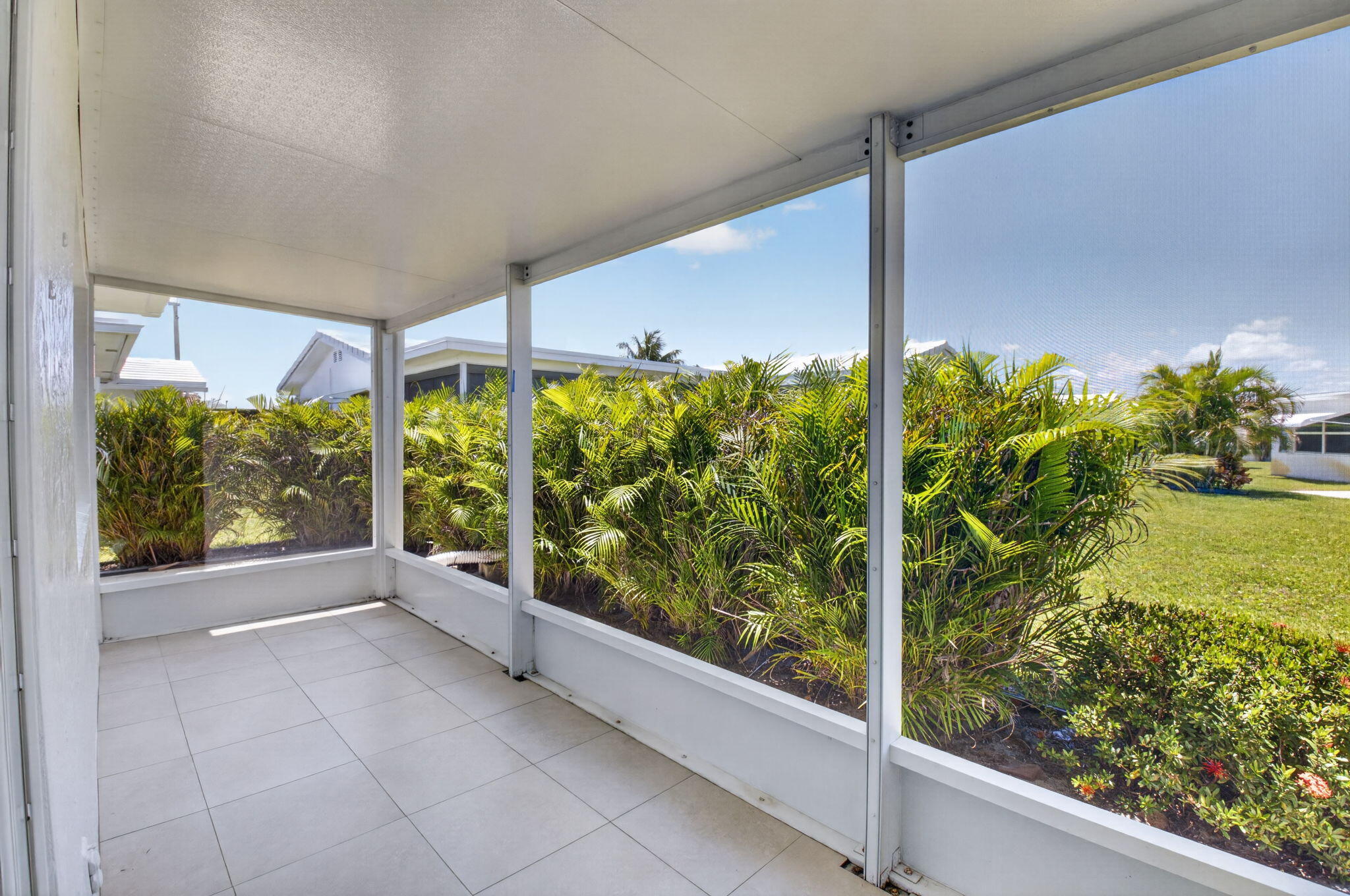 PALM BEACH LEISUREVILLE SEC 10 - Residential