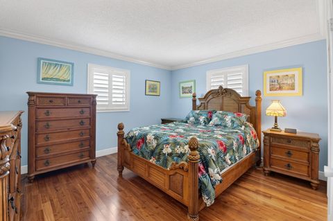 Tiny photo for 1709 SW 20th Street, Boynton Beach, FL 33426 (MLS # B26021636)