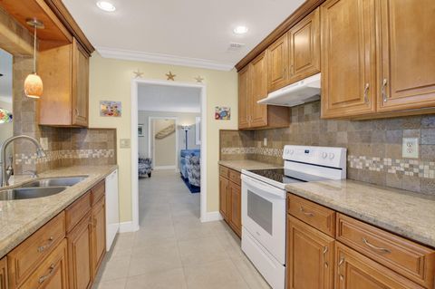 Tiny photo for 1709 SW 20th Street, Boynton Beach, FL 33426 (MLS # B26021636)