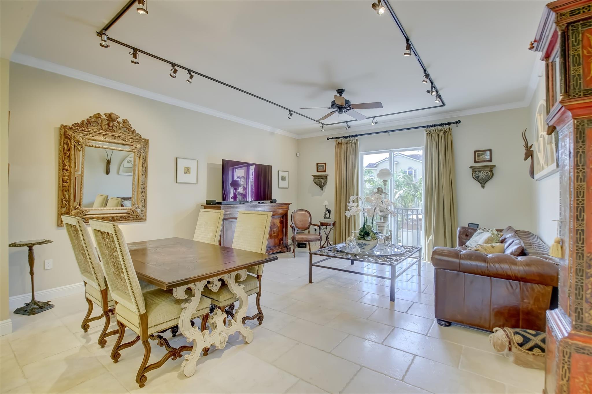 Villas at Coral Heights - Residential