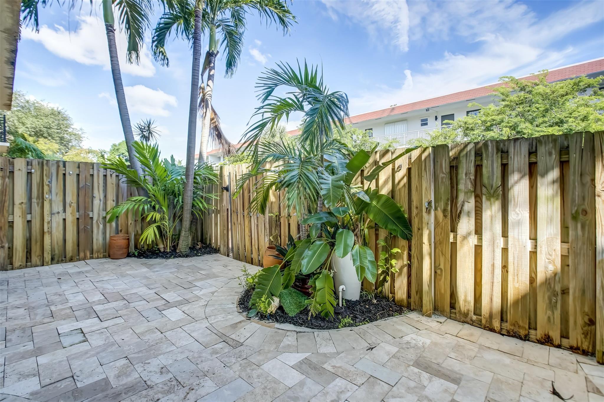 Villas at Coral Heights - Residential