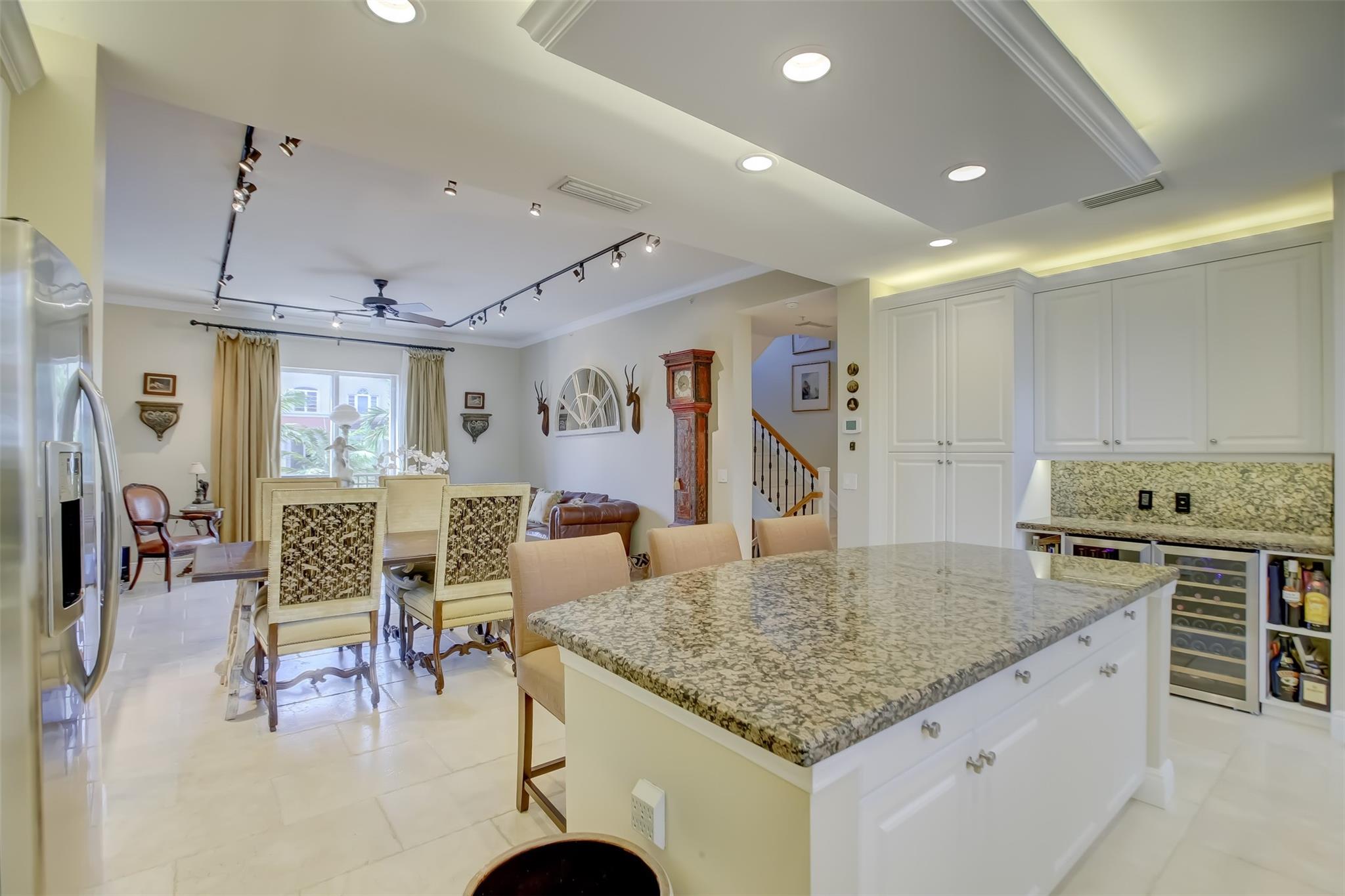 Villas at Coral Heights - Residential