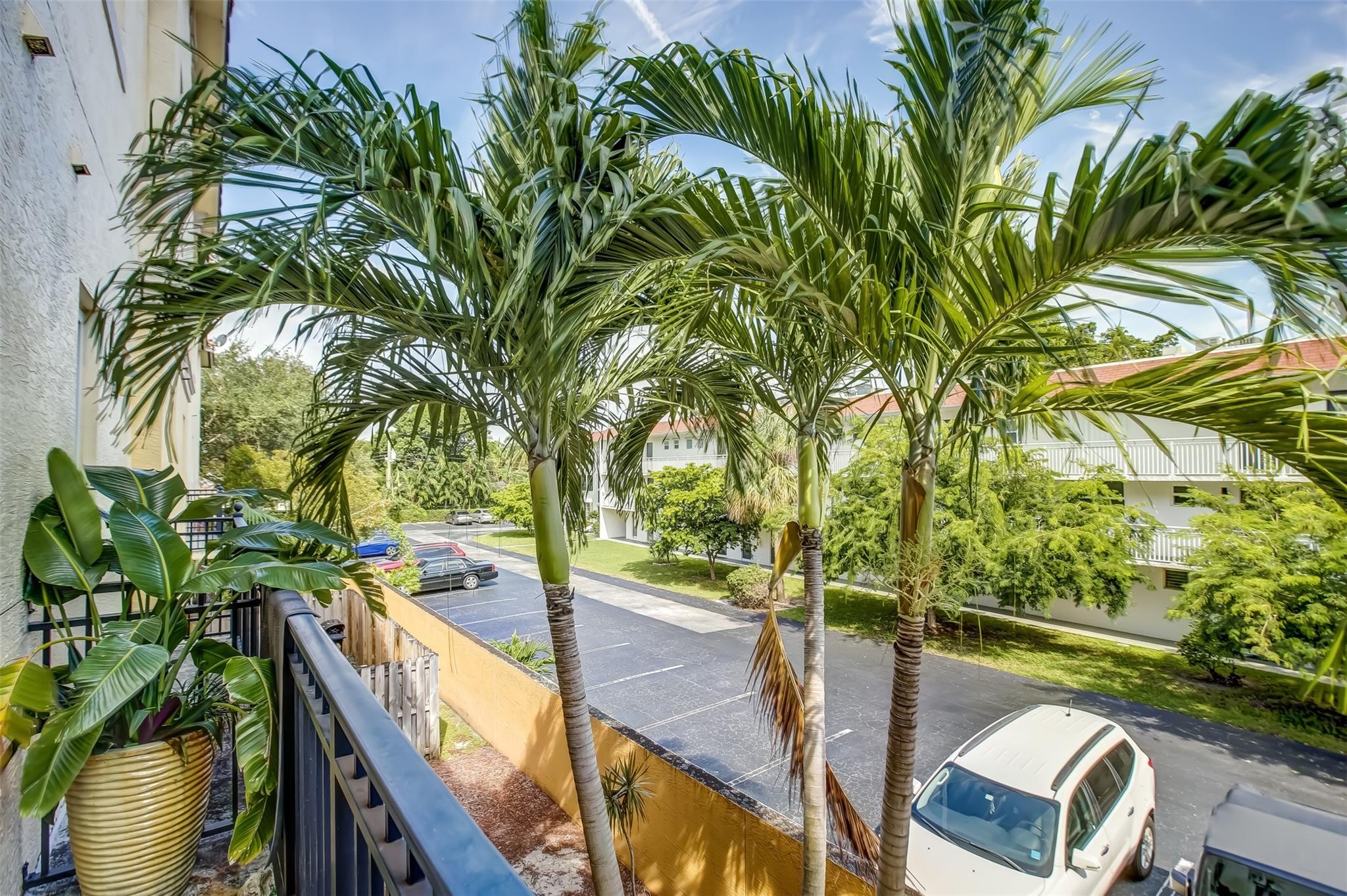Villas at Coral Heights - Residential