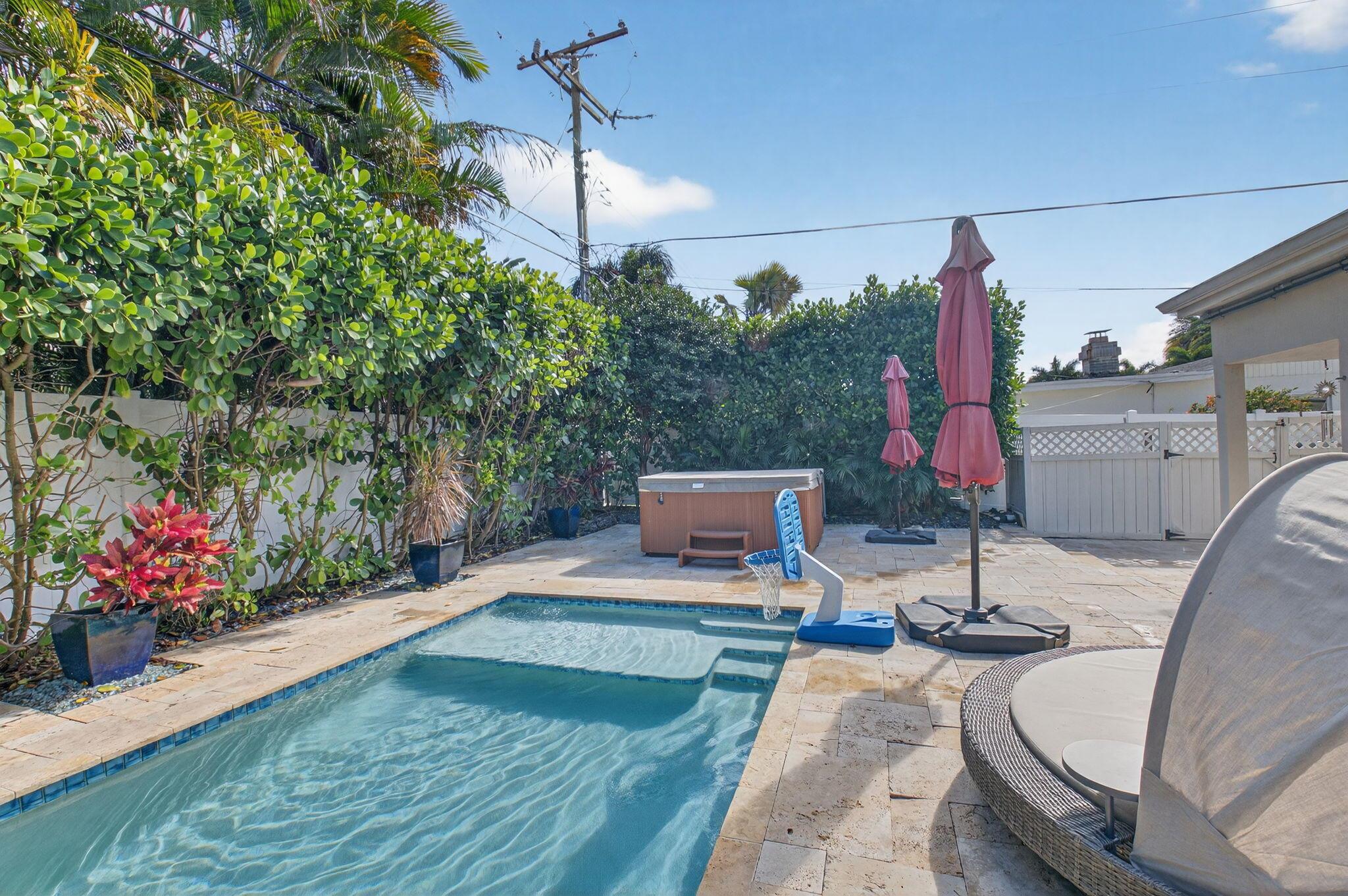 SEACREST HILLS - Residential